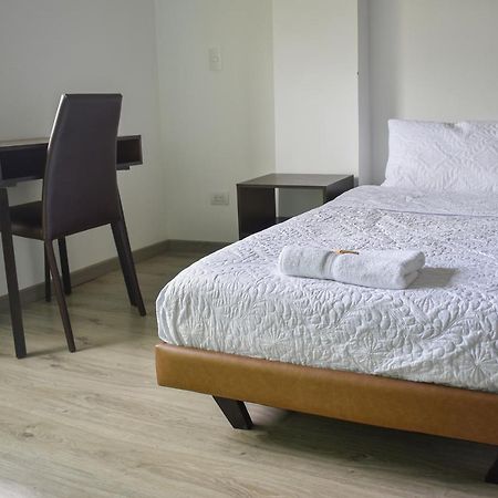 Hotel Hacienda Casa Vieja 툰하 외부 사진