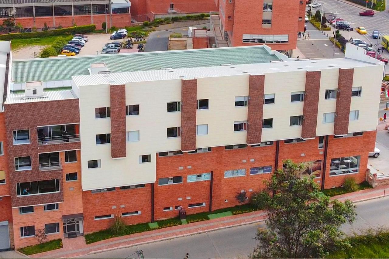 Hotel Hacienda Casa Vieja 툰하 외부 사진